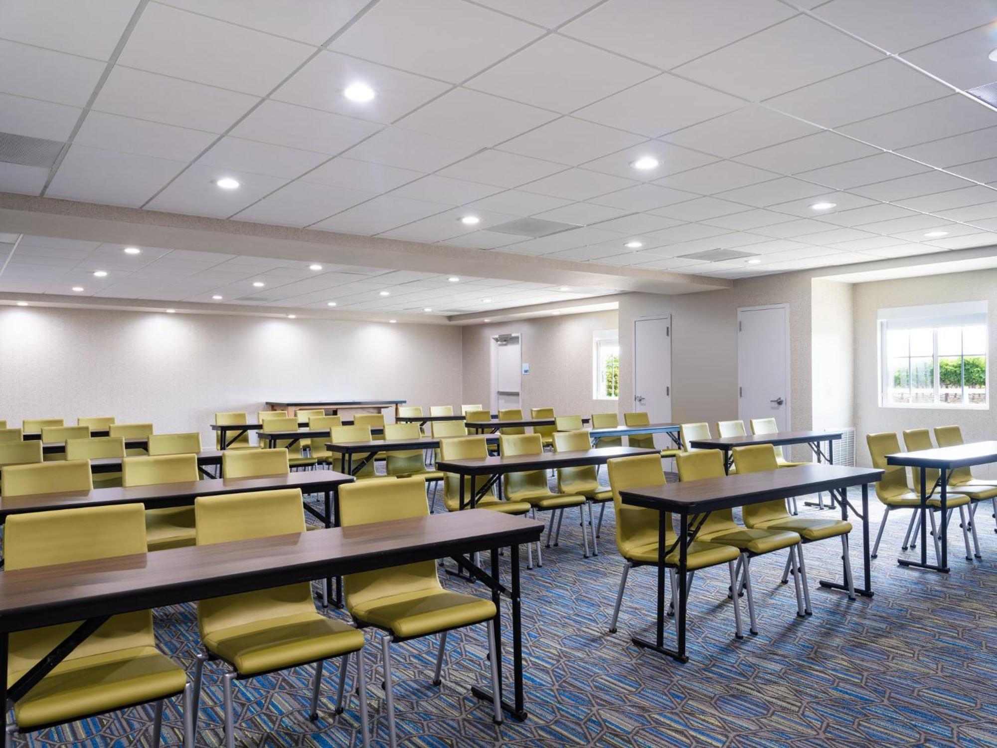Holiday Inn Express Lodi By Ihg Exterior foto
