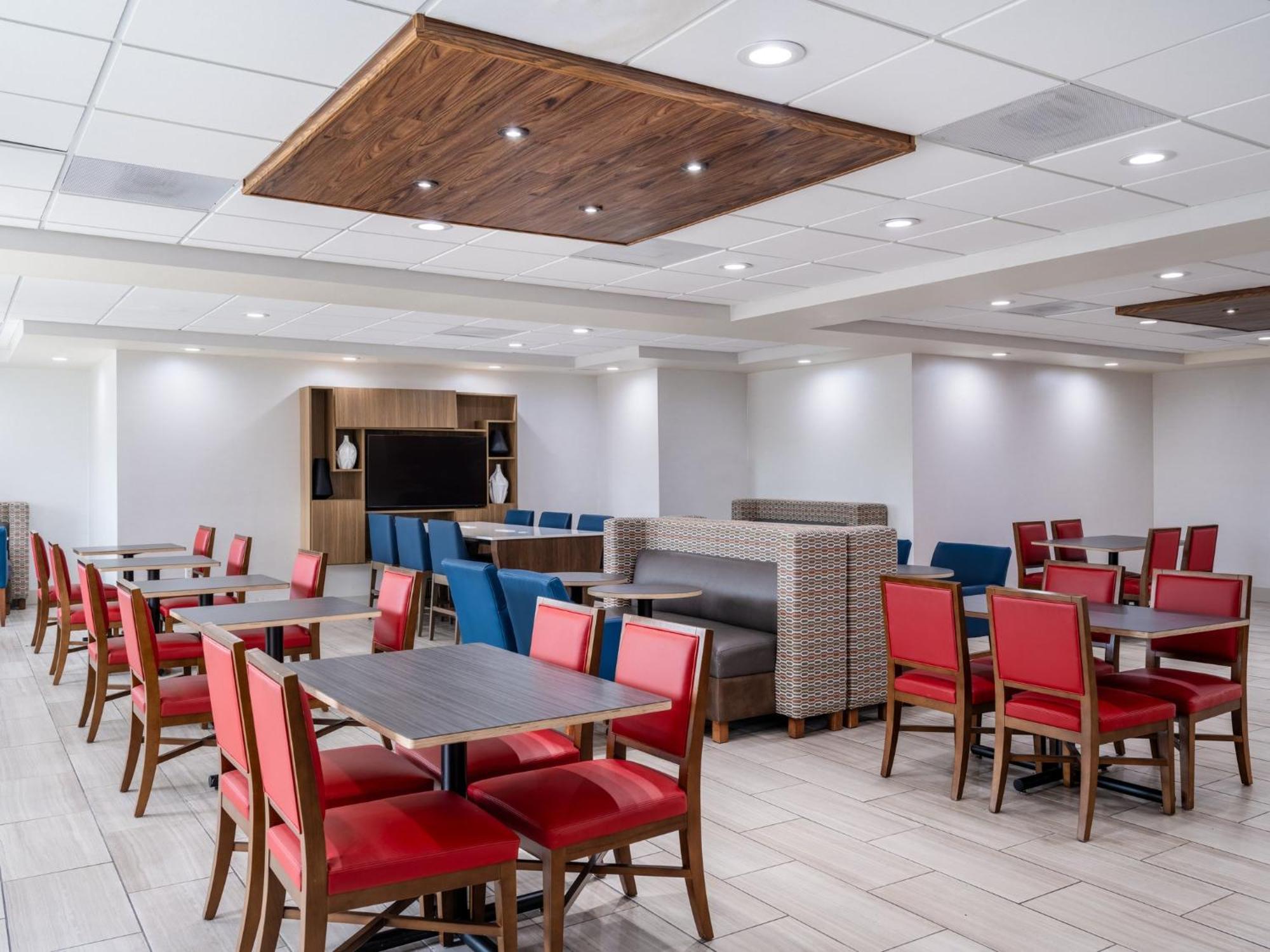 Holiday Inn Express Lodi By Ihg Exterior foto